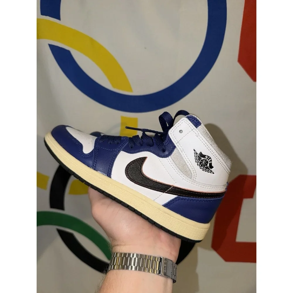 Nike Air Jordan 1 Kids 2.5Y High Top Sneakers Blue/White Rare Air FD1412-100